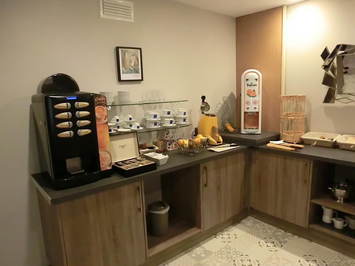 Hotel Sur Le Quai Port Vendres Kültér fotó