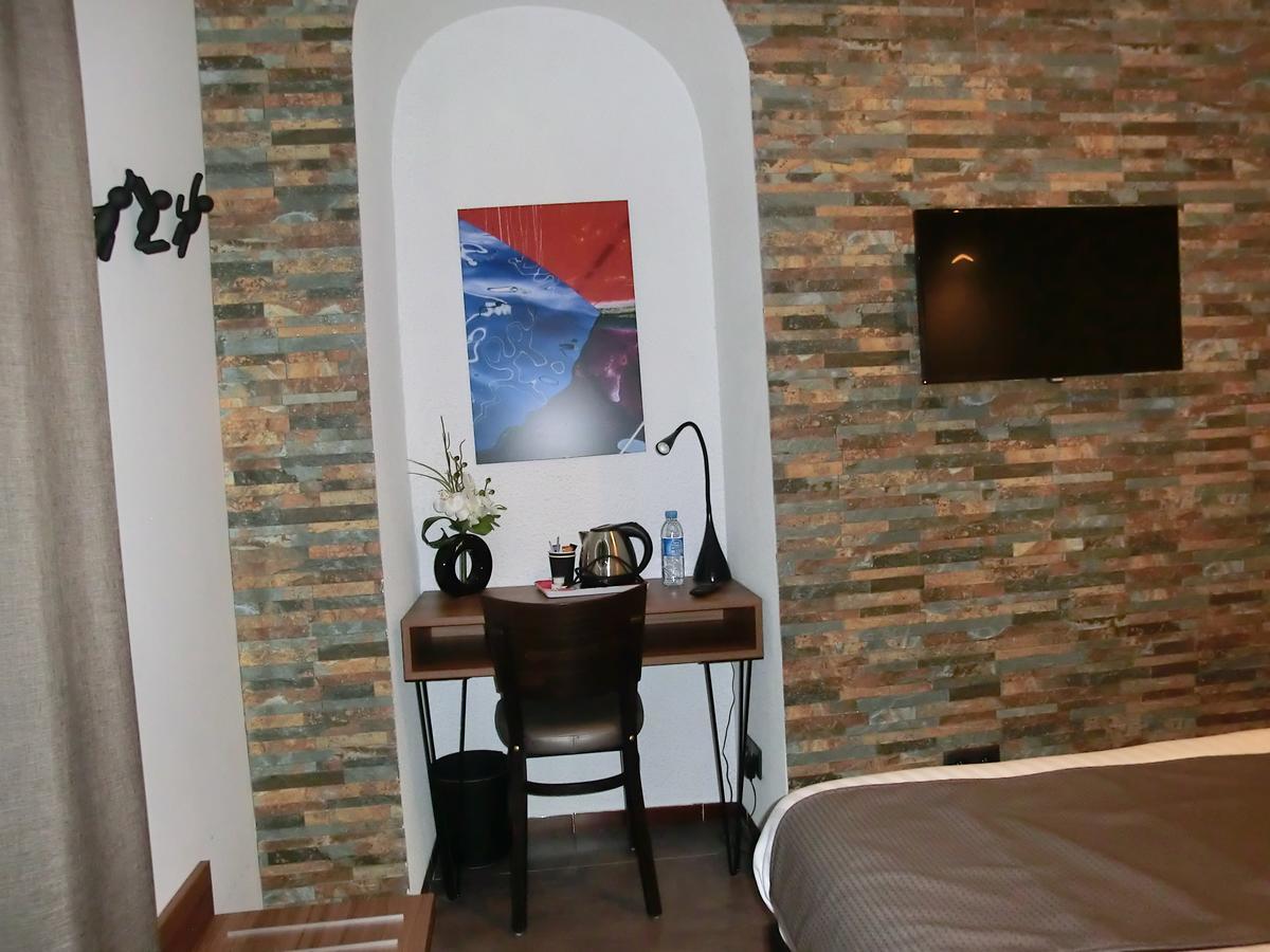 Hotel Sur Le Quai Port Vendres Kültér fotó